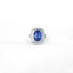 Blue Sapphire Diamond Ring